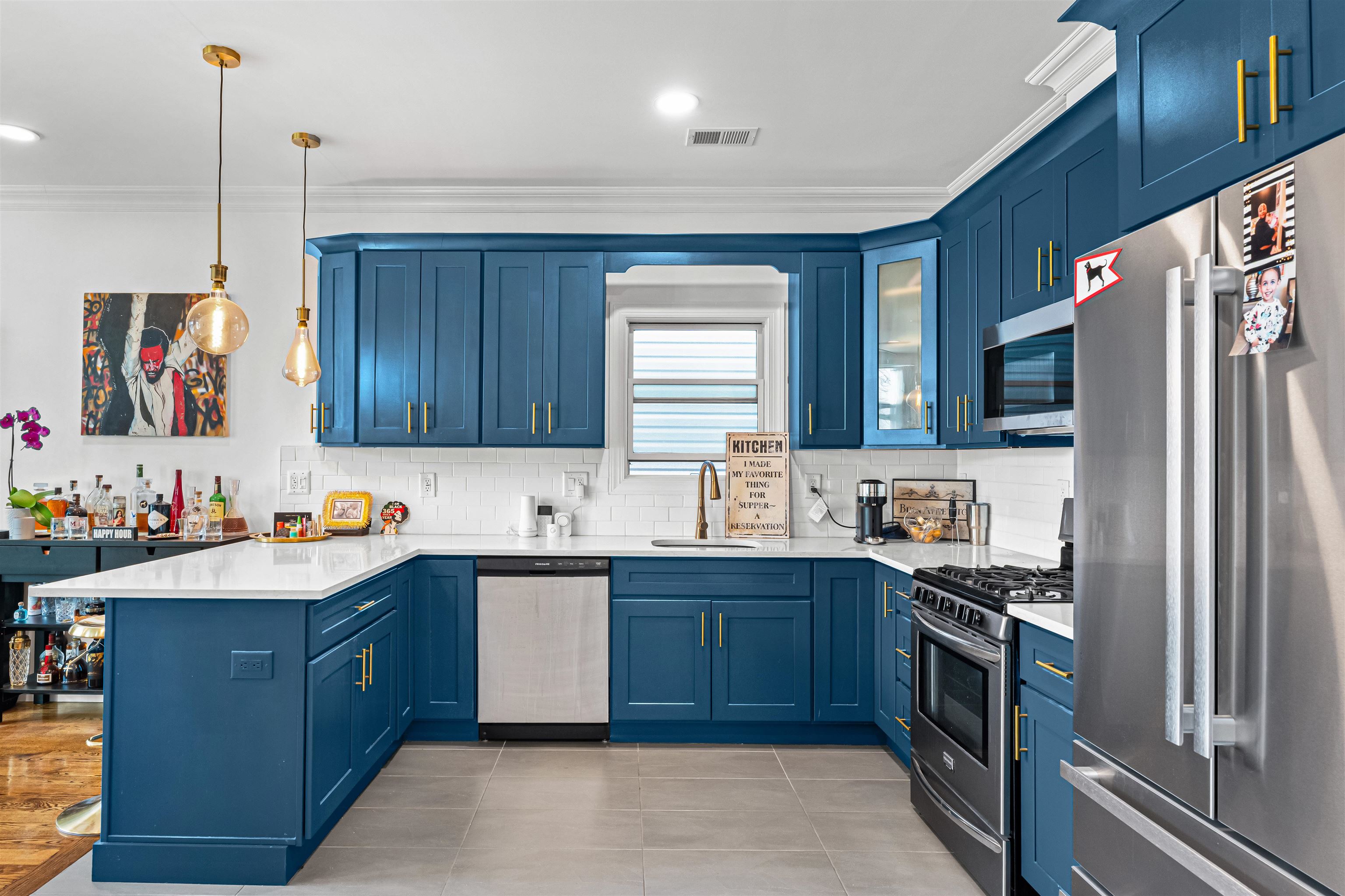 193 Halladay Street Jersey City, NJ 07304 - Photo 7 of 49