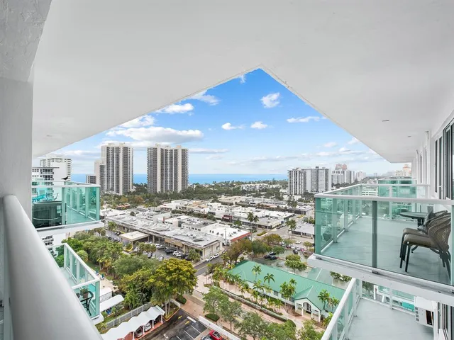 $310,000 | 3233 Northeast 34th Street, Unit 1712, Fort Lauderdale, FL 33308