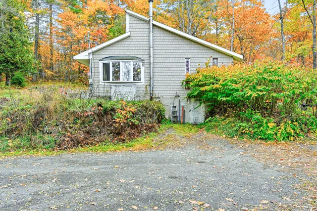 $329,000 | 89 Lone Indian Trail, Augusta, ME 04330