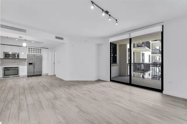 $3,250 | 999 Southwest 1st Avenue, Unit 2801, Miami, FL 33130