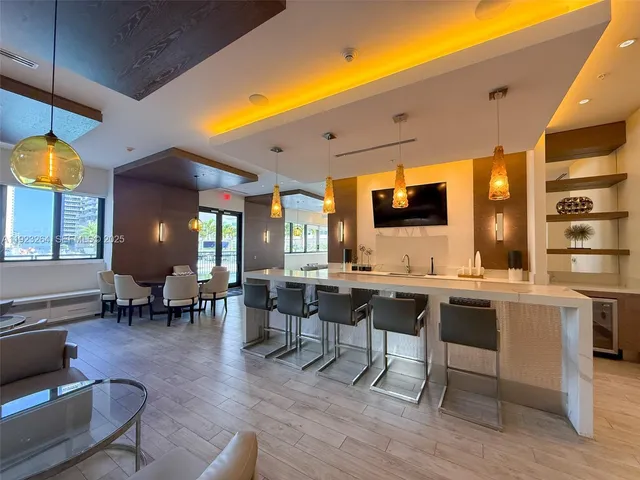 $3,250 | 999 Southwest 1st Avenue, Unit 2801, Miami, FL 33130