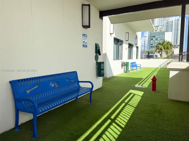 $3,250 | 999 Southwest 1st Avenue, Unit 2801, Miami, FL 33130