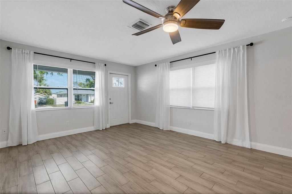 2019 42nd Street South St. Petersburg, FL 33711 - Photo 16 of 51