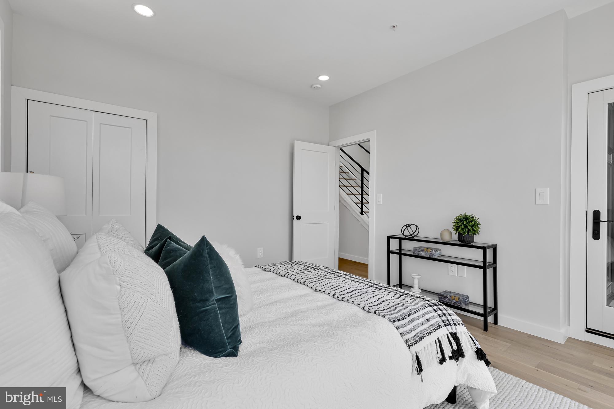 539 Park Road Northwest, Unit TH1 Washington, DC 20010 - Photo 29 of 54 Bedroom