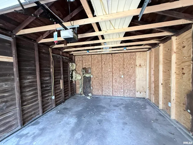 $56,000 | 407 North Buchanan Street, Marion, IL 62959