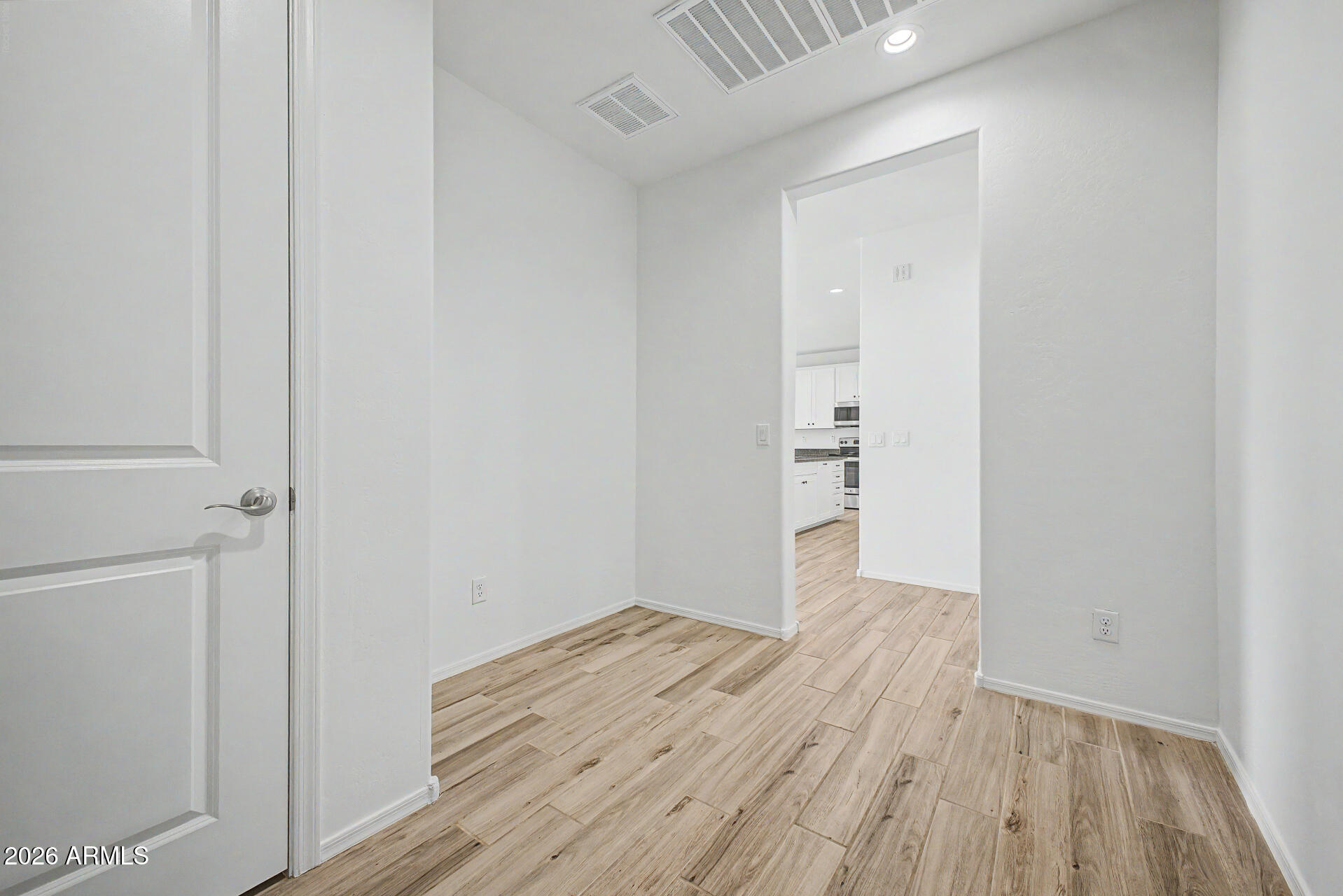 8010 West Atlantis Way Phoenix, AZ 85043 - Photo 35 of 41