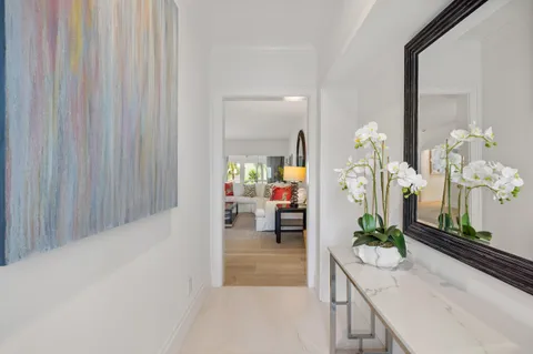 $2,300,000 | 300 South Ocean Boulevard, Unit 3G, Palm Beach, FL 33480