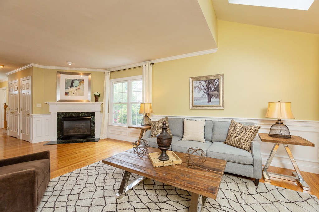 40 Roosevelt Road, Unit 40 Lexington, MA 02421 - Photo 3 of 18