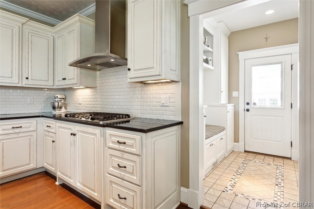 341 Syms Street Hampton, VA 23669 - Photo 14 of 46 Gallery Image 14