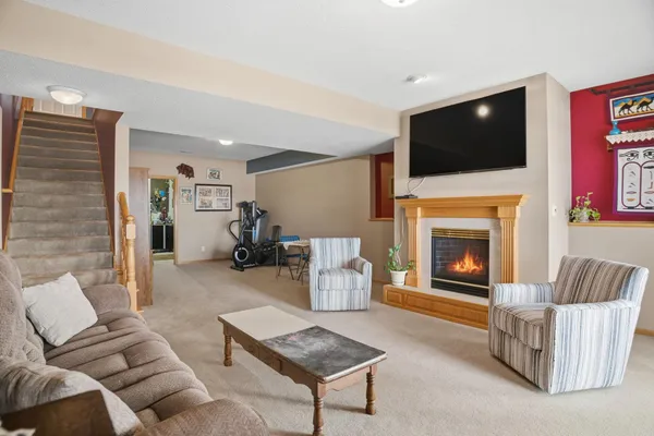 $347,500 | 1138 Highpoint Court, Unit 33B, New Richmond, WI 54017