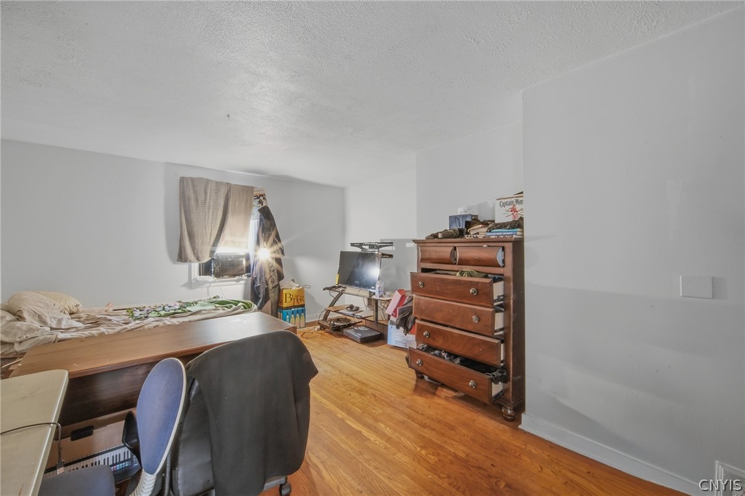 137 Old Liverpool Road Salina, NY 13088 - Photo 26 of 33 Gallery Image 26