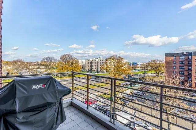 $426,000 | 2800 Coyle Street, Unit 504 | Sheepshead Bay