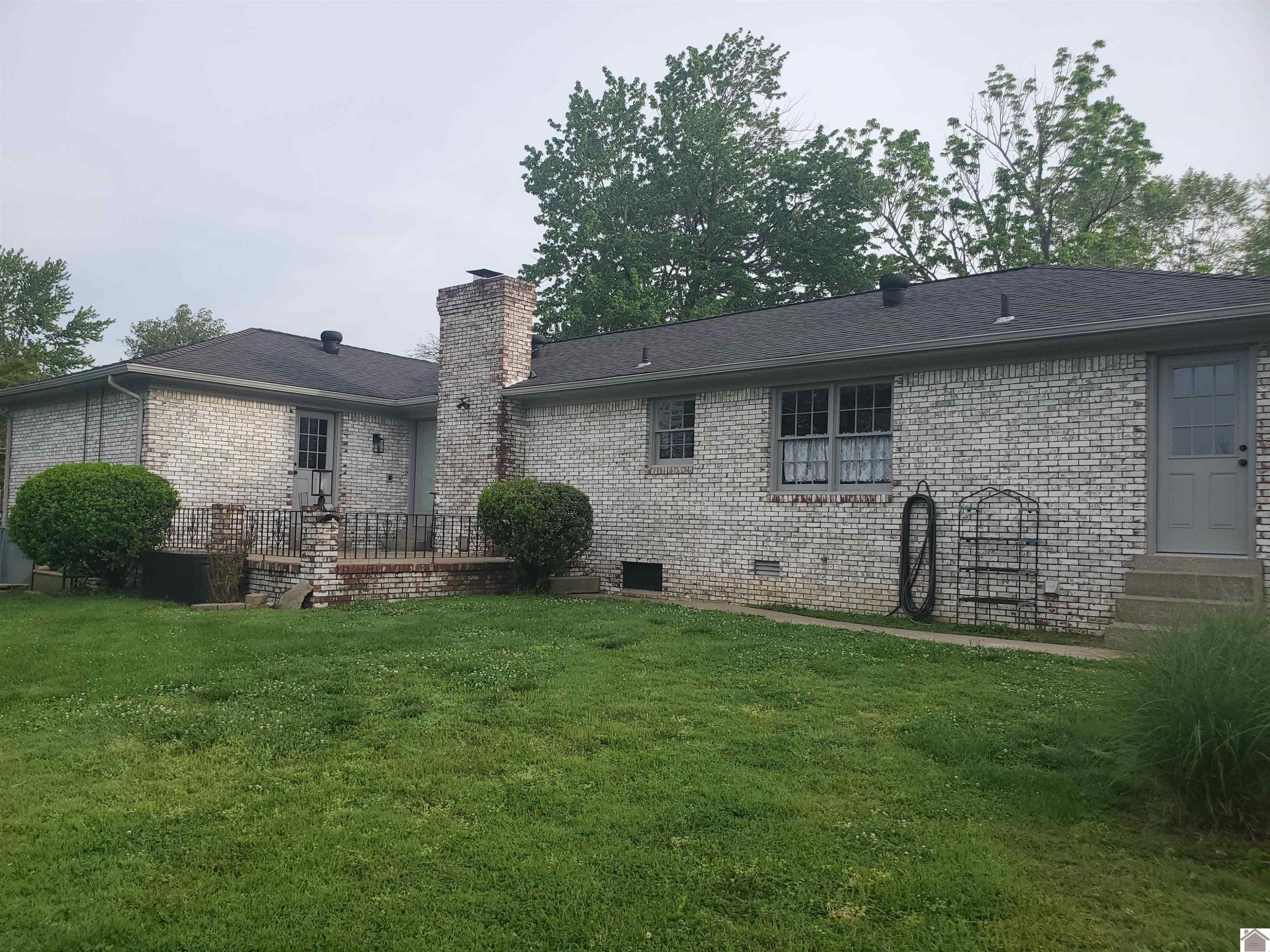 150 Lutes Road Paducah, KY 42001 - Photo 21 of 22 Rear Exterior