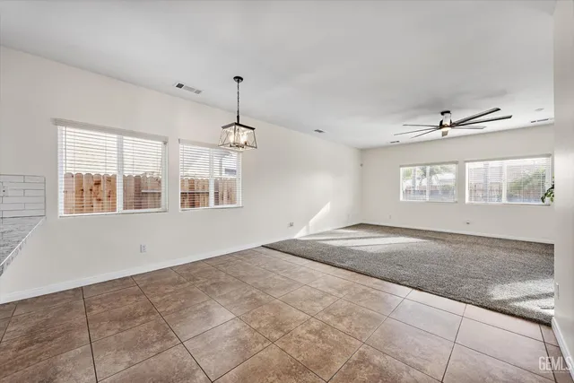 $555,000 | Undisclosed Address, Bakersfield, CA 93311