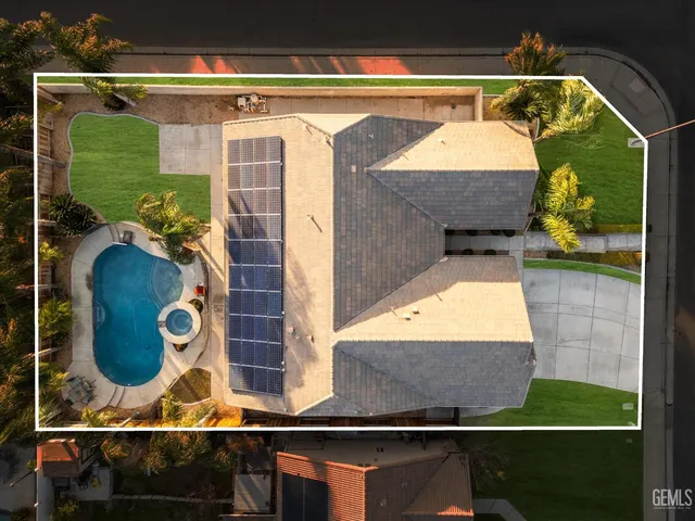 $555,000 | Undisclosed Address, Bakersfield, CA 93311