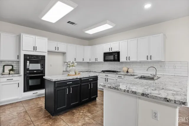 $555,000 | Undisclosed Address, Bakersfield, CA 93311