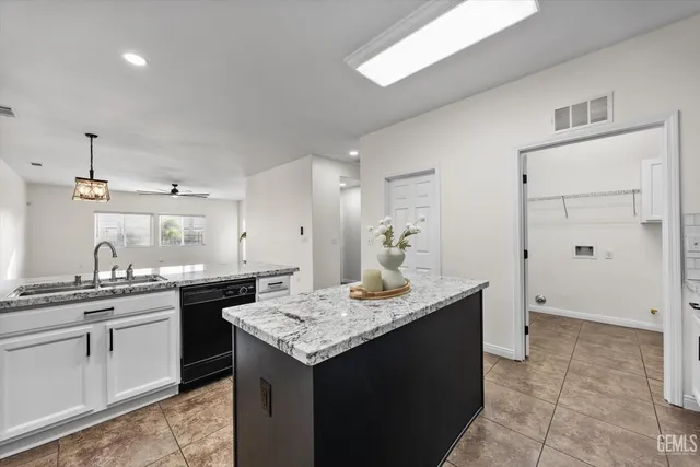 $555,000 | Undisclosed Address, Bakersfield, CA 93311