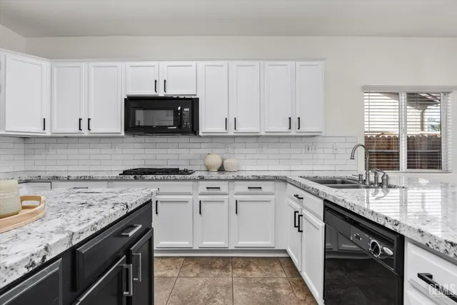 $555,000 | Undisclosed Address, Bakersfield, CA 93311