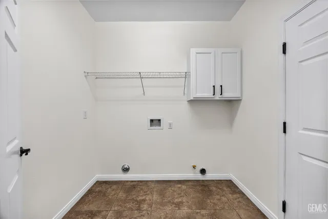 $555,000 | Undisclosed Address, Bakersfield, CA 93311