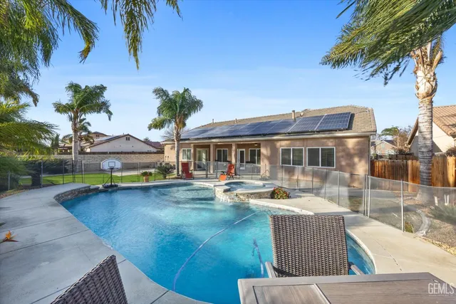 $555,000 | Undisclosed Address, Bakersfield, CA 93311