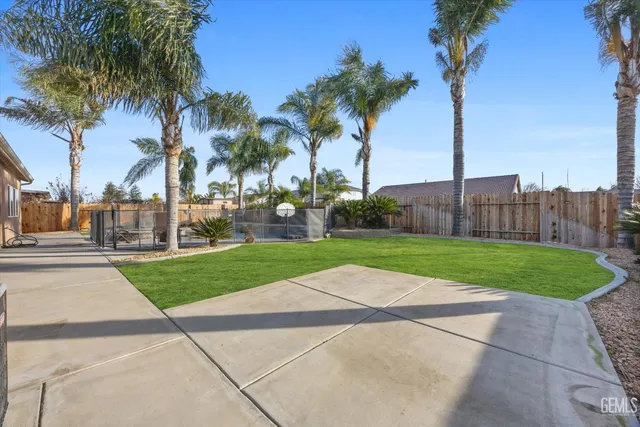 $555,000 | Undisclosed Address, Bakersfield, CA 93311
