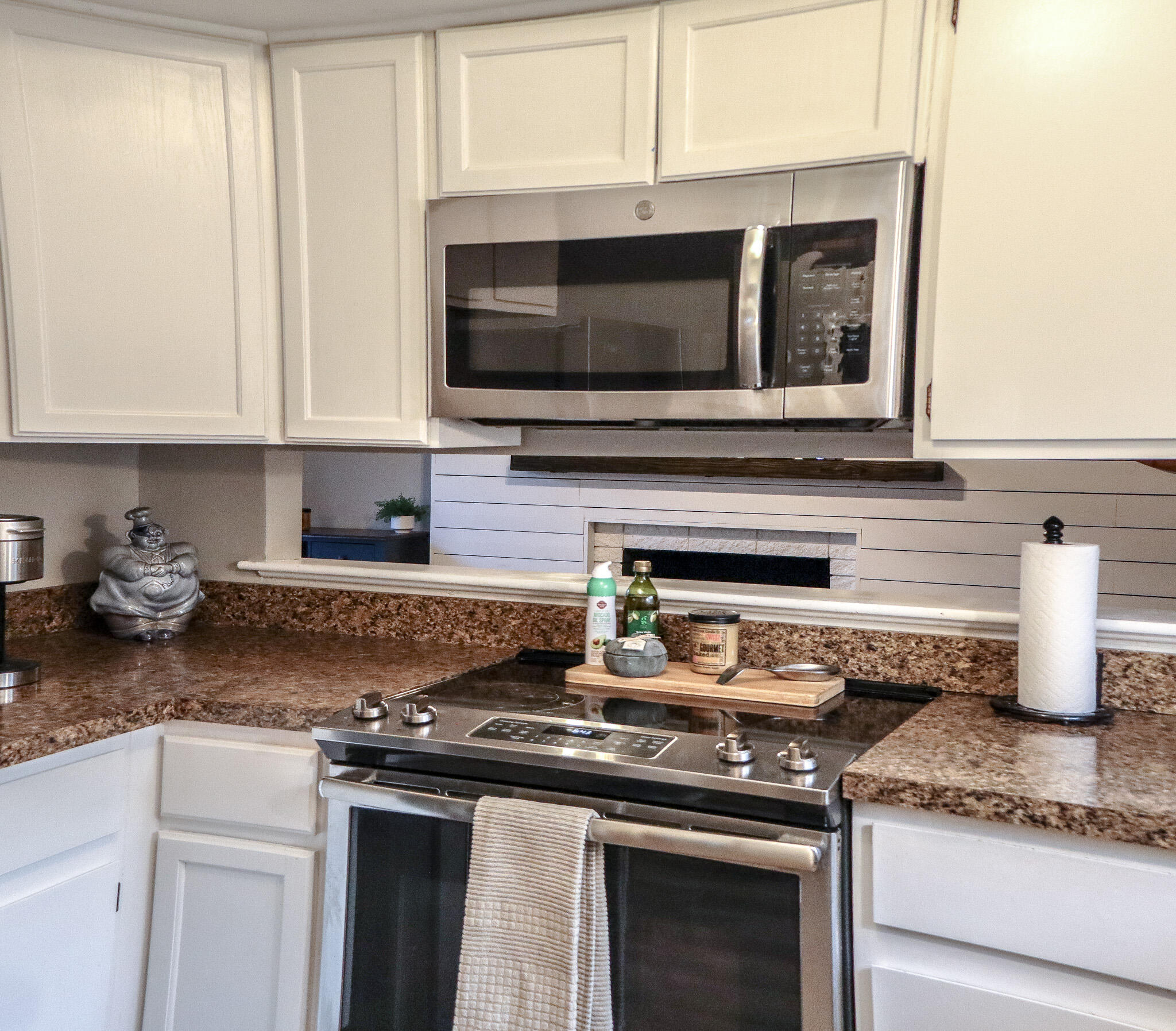 25199 Crisler Street Taylor, MI 48180 - Photo 6 of 28 IMG_1242