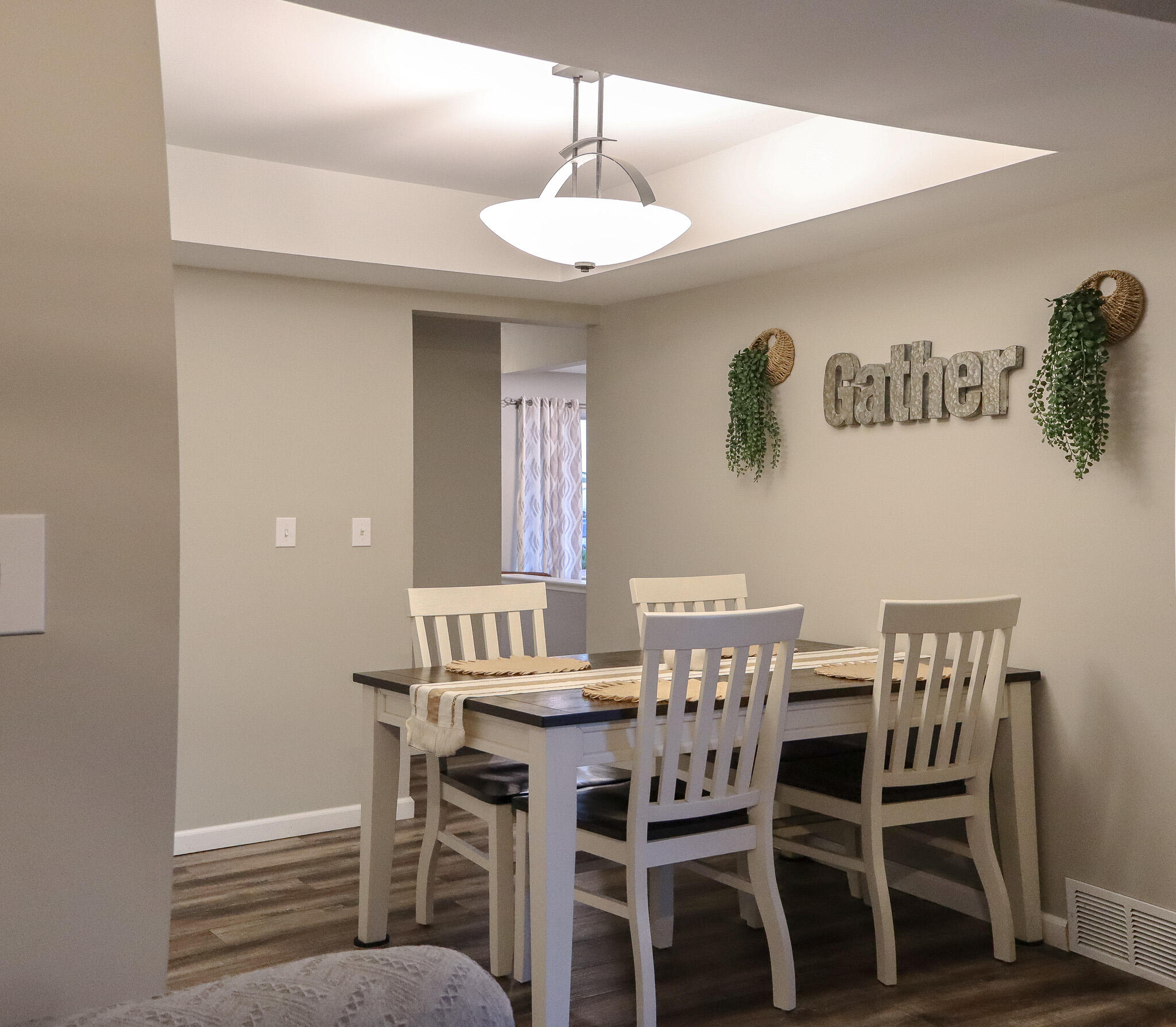 25199 Crisler Street Taylor, MI 48180 - Photo 8 of 28 IMG_1257