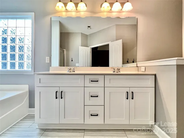 $2,800 | 8220 Brisbin Drive, Waxhaw, NC 28173