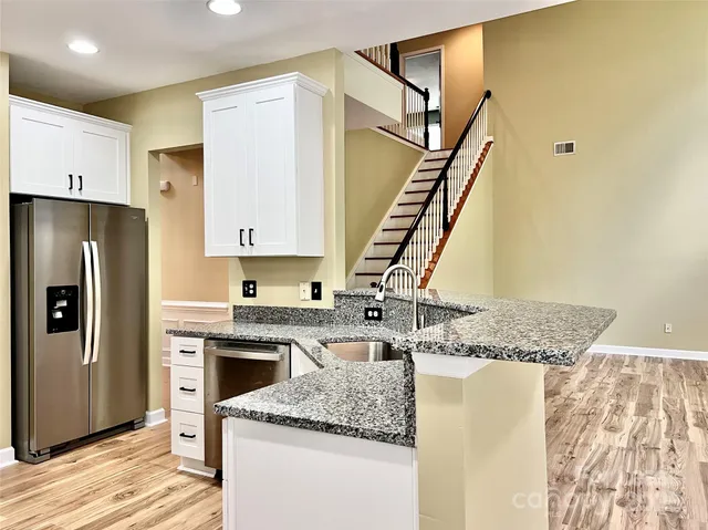 $2,800 | 8220 Brisbin Drive, Waxhaw, NC 28173