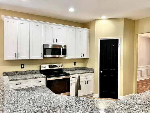 $2,800 | 8220 Brisbin Drive, Waxhaw, NC 28173