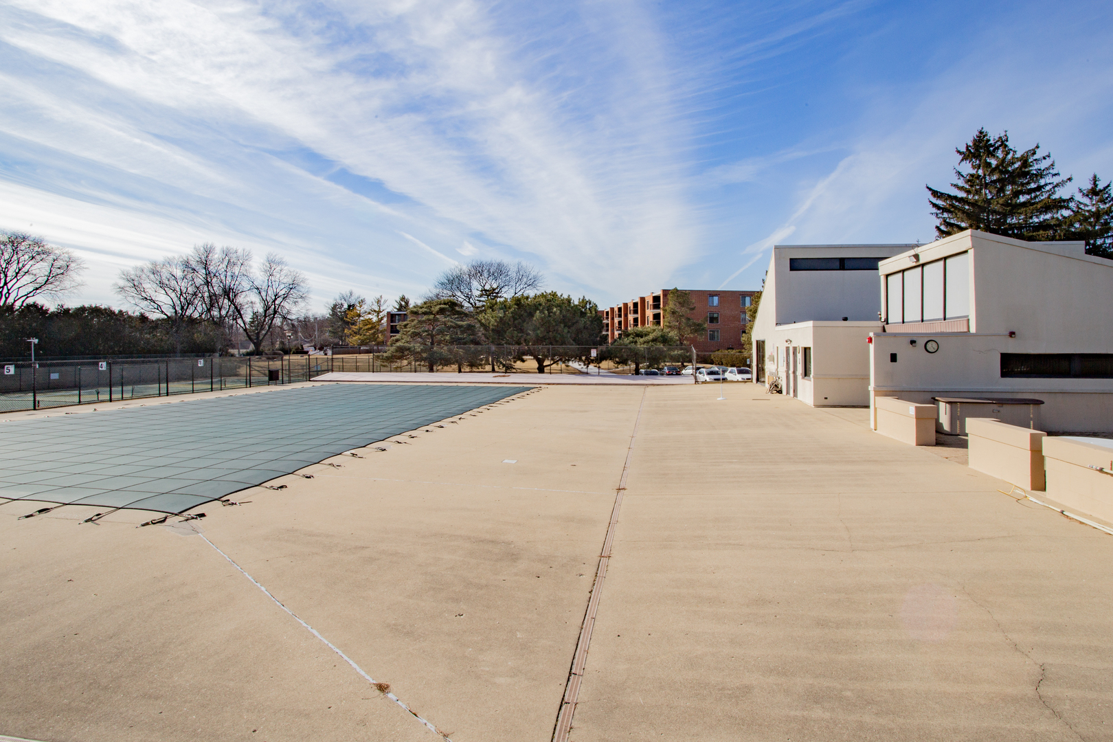 1615 East Central Road, Unit 218C Arlington Heights, IL 60005 - Photo 29 of 33