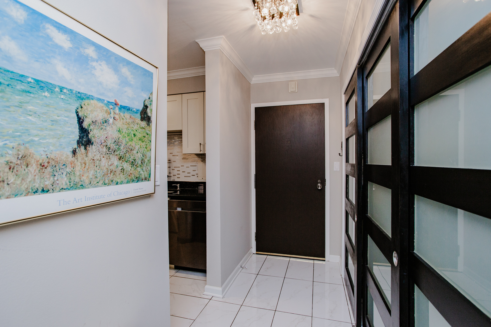 1615 East Central Road, Unit 218C Arlington Heights, IL 60005 - Photo 4 of 33