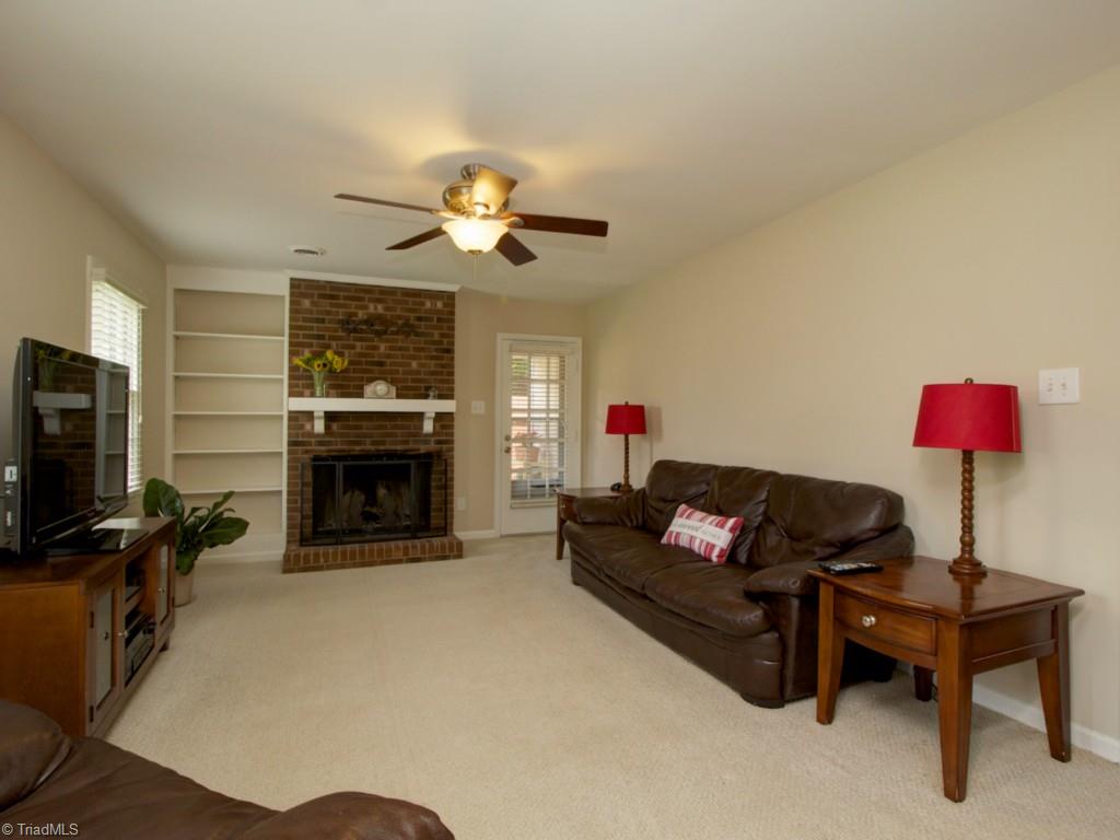 4914 Tower Road, Unit D Greensboro, NC 27410 - Photo 8 of 20 Gallery Image 8