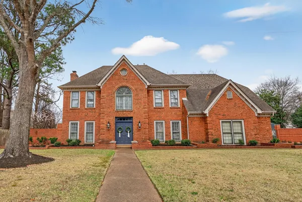 $599,000 | 8962 Green Leaves Drive, Germantown, TN 38139