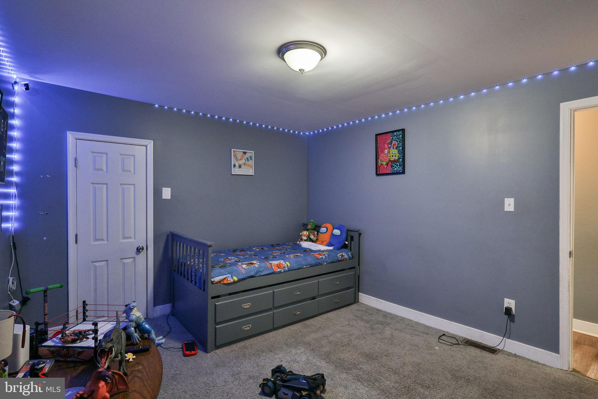 714 Ward Street Chester, PA 19013 - Photo 23 of 40 a kid room with toys