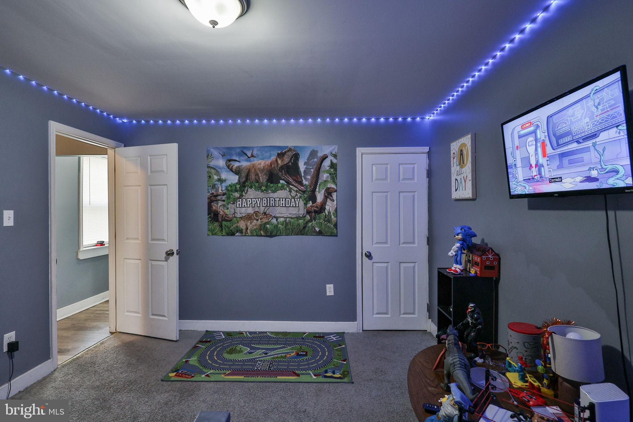 714 Ward Street Chester, PA 19013 - Photo 24 of 40 a front view of a house