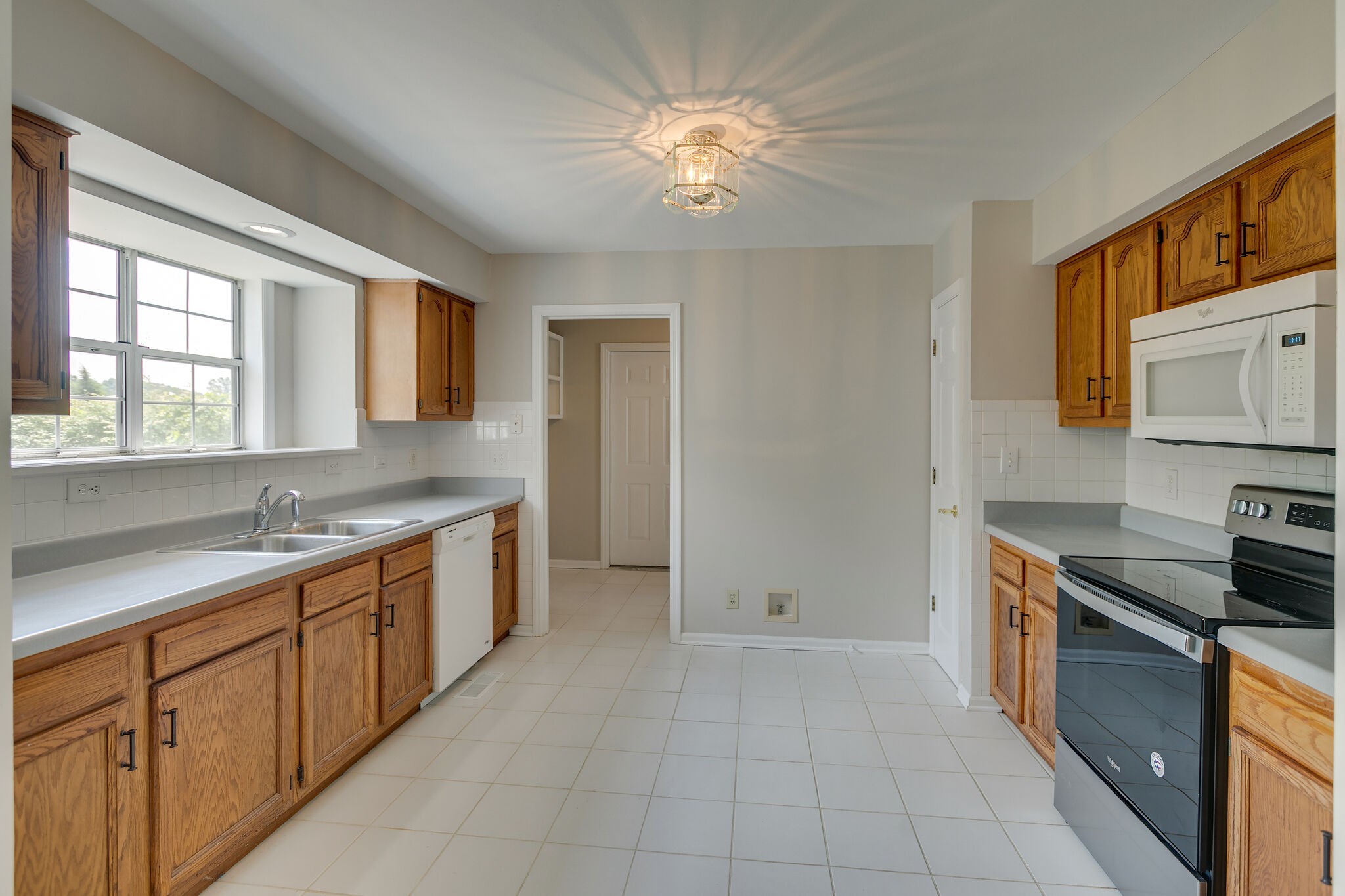 1777 Seavy Hight Road Columbia, TN 38401 - Photo 14 of 31 Gallery Image 14