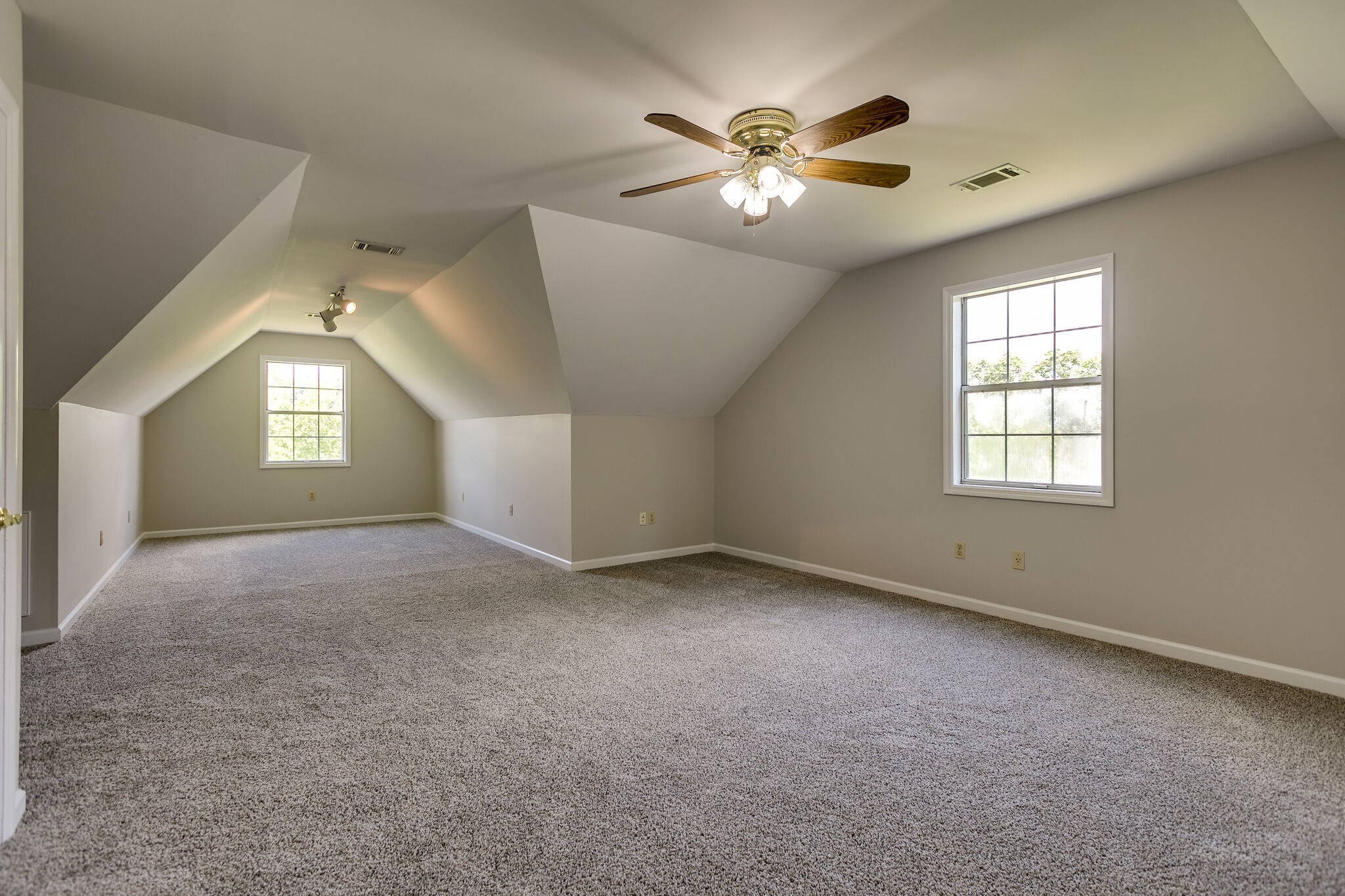 1777 Seavy Hight Road Columbia, TN 38401 - Photo 25 of 31 Gallery Image 25