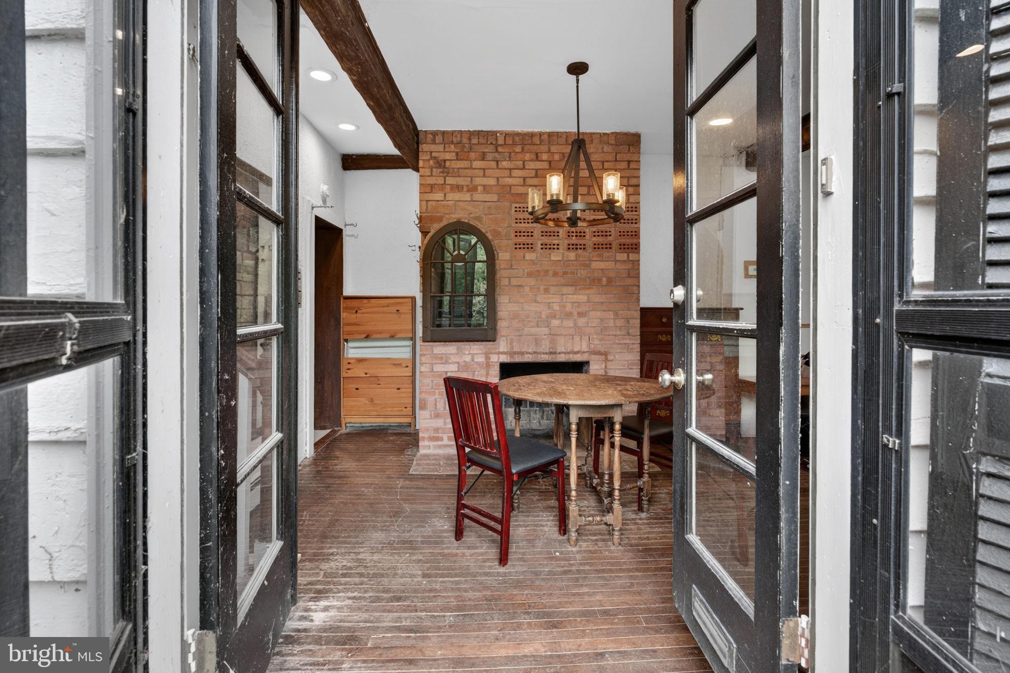 5019 Wetheredsville Road Baltimore, MD 21207 - Photo 2 of 50