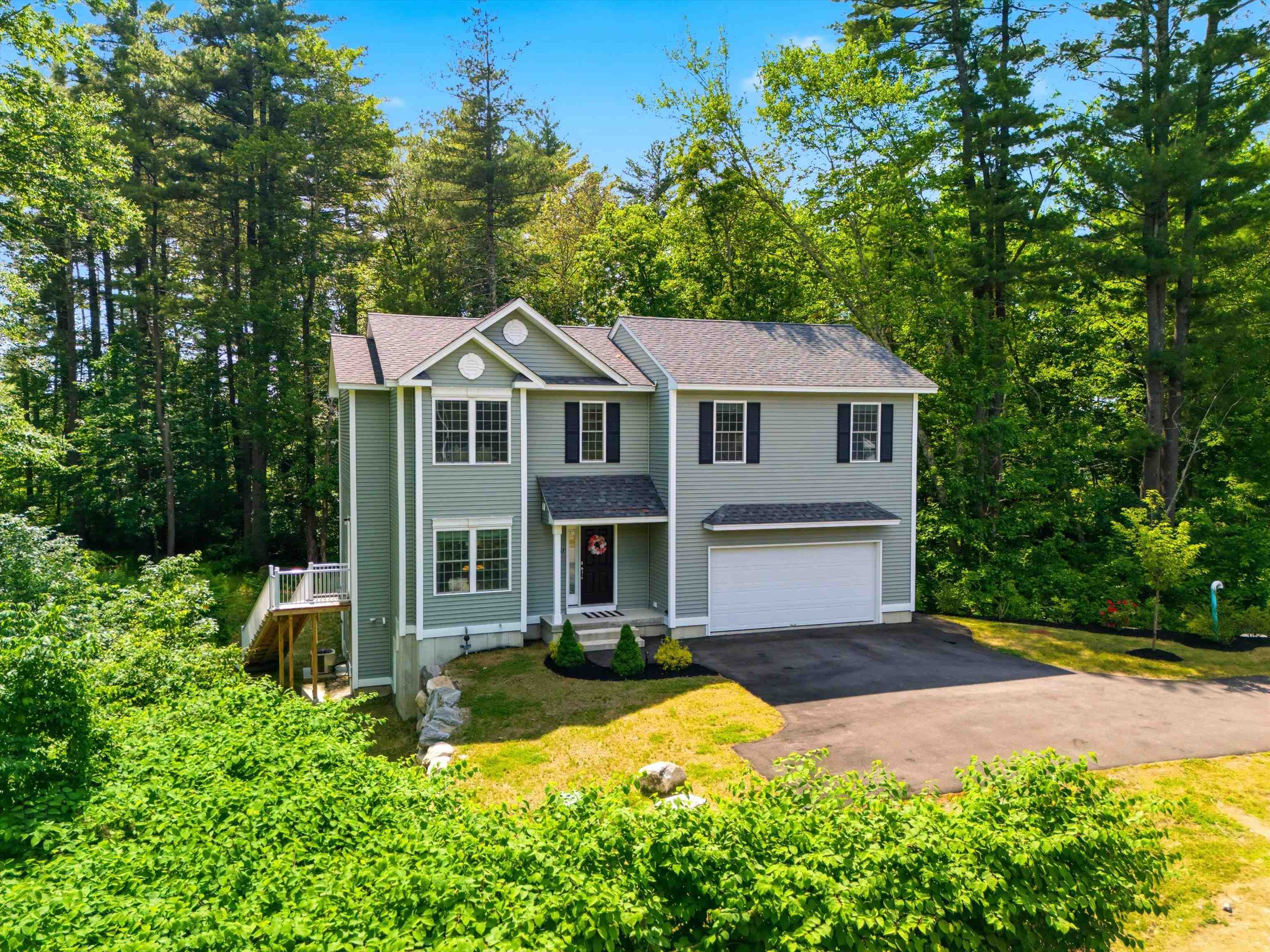 57 Hardy Road Londonderry, NH 03053 - Photo 1 of 53
