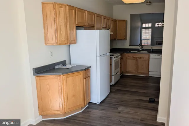 $2,695 | 5055 Woods Line Drive, Unit 28, Aberdeen, MD 21001