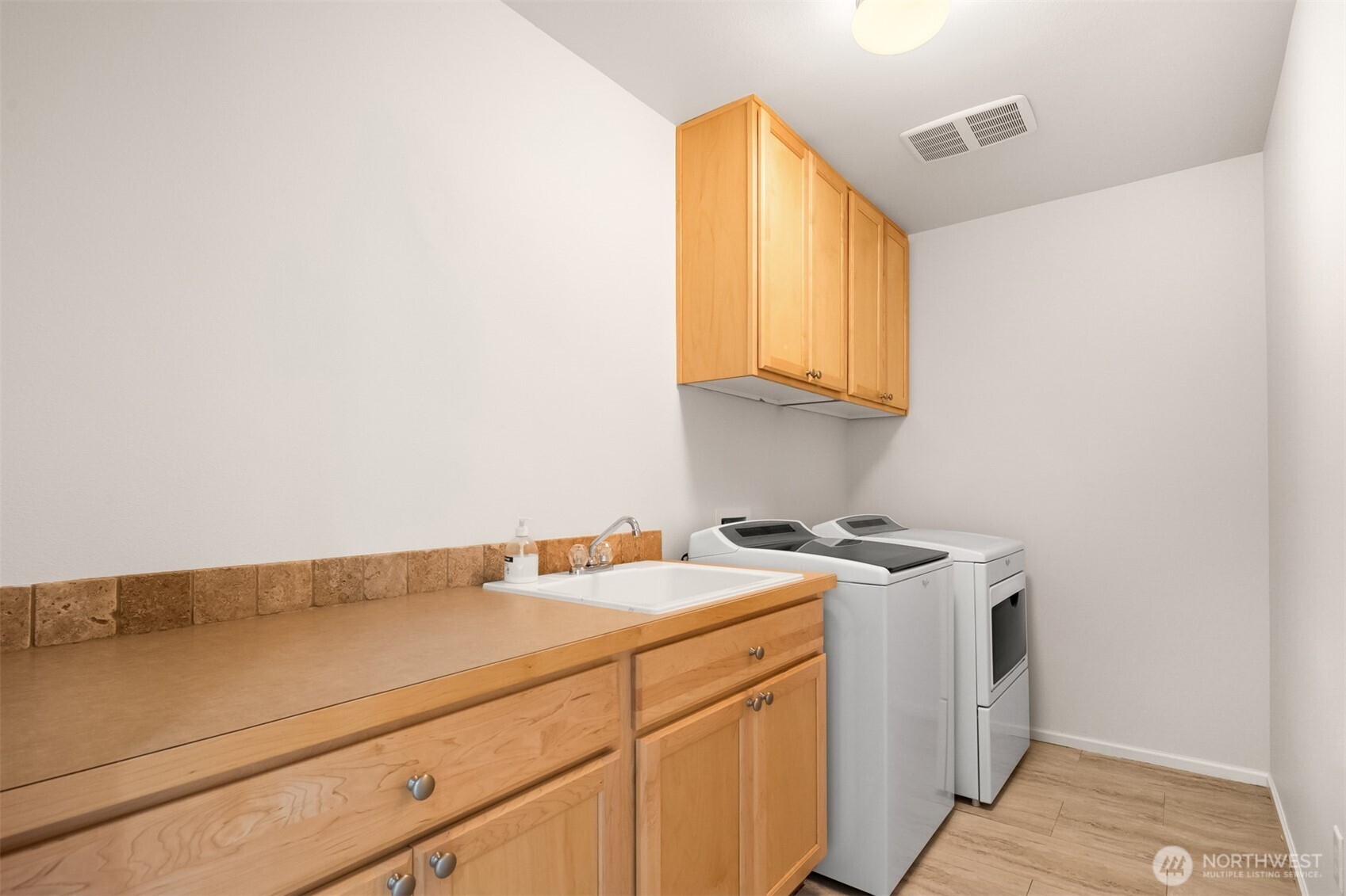 3512 Wells Avenue South Renton, WA 98055 - Photo 23 of 38 Gallery Image 23