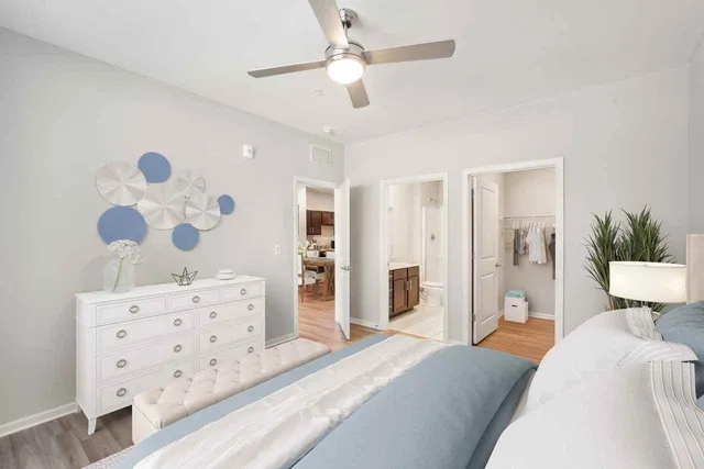 $929 | 1975 Russell Cave Road, Lexington, KY 40511