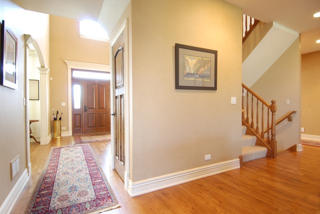 38W450 Stevens Glen Road St. Charles, IL 60175 - Photo 4 of 25