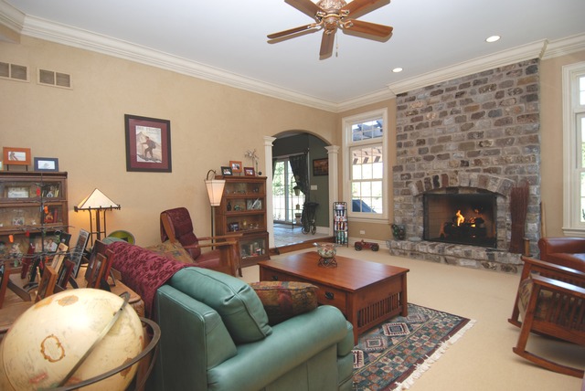 38W450 Stevens Glen Road St. Charles, IL 60175 - Photo 9 of 25