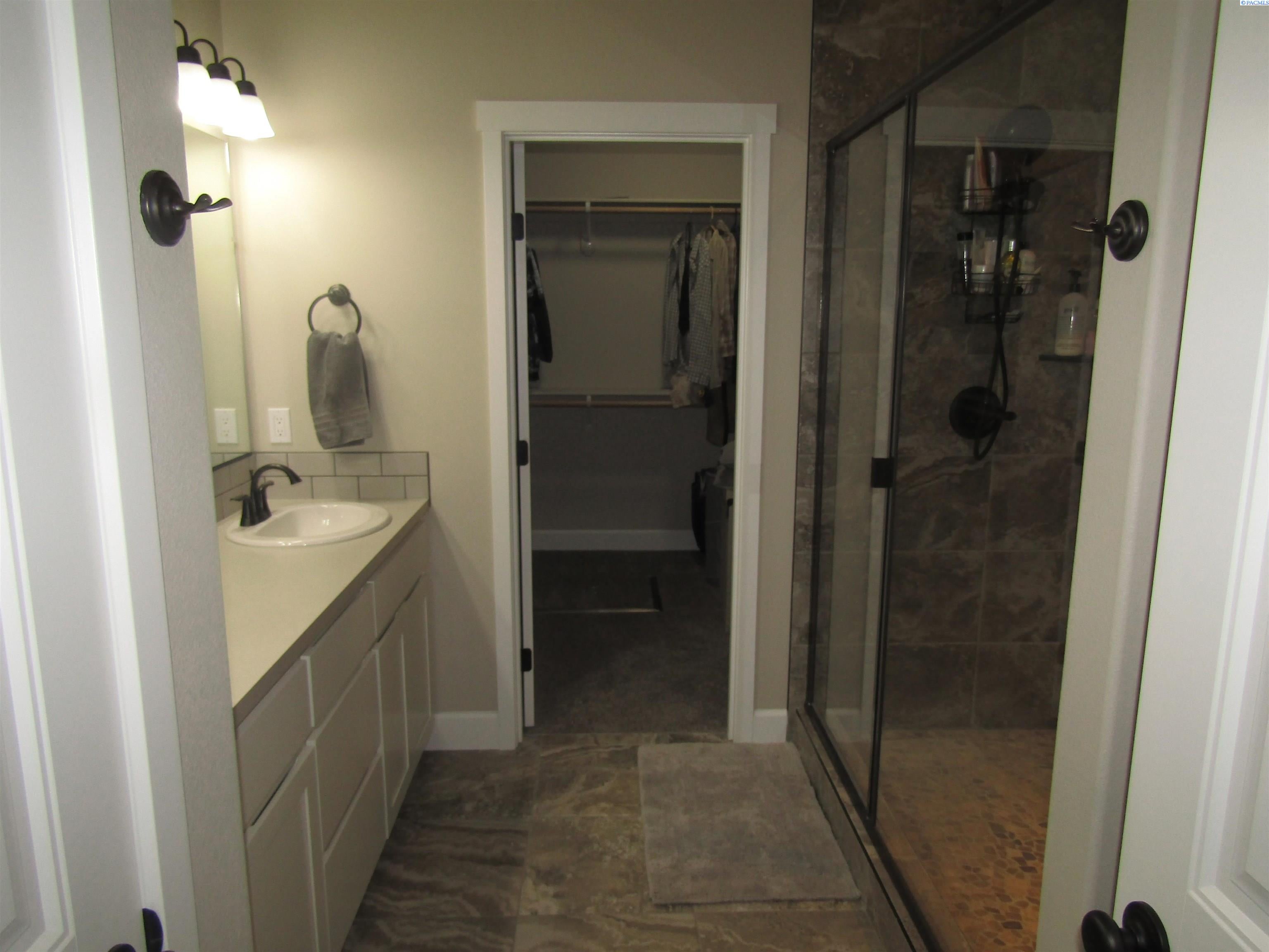 87602 Sagebrush Road Kennewick, WA 99338 - Photo 17 of 21 Gallery Image 17