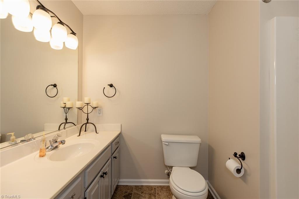 3951 Nelson Road Sophia, NC 27350 - Photo 26 of 34