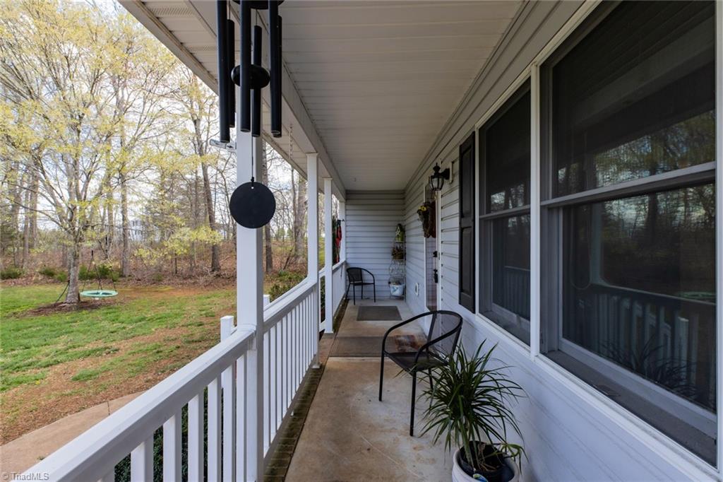 3951 Nelson Road Sophia, NC 27350 - Photo 3 of 34