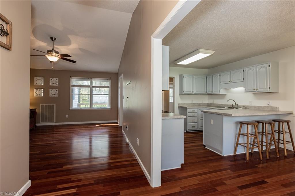 3951 Nelson Road Sophia, NC 27350 - Photo 5 of 34