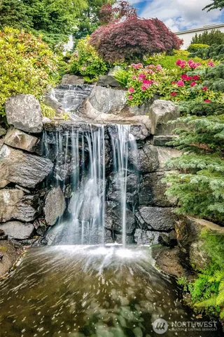 a view of fountain in the balcony